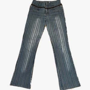 blue and white strips jeans